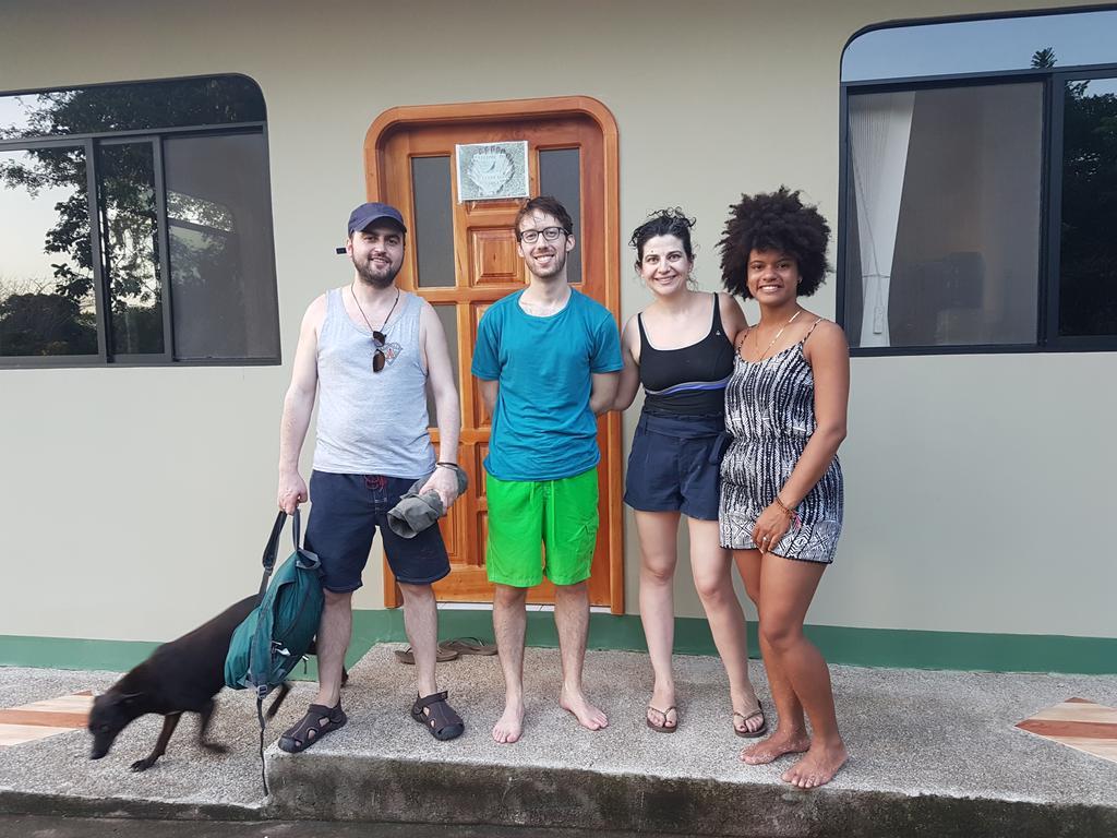 Cucuve Eco Hostal Puerto Baquerizo Moreno Exterior foto